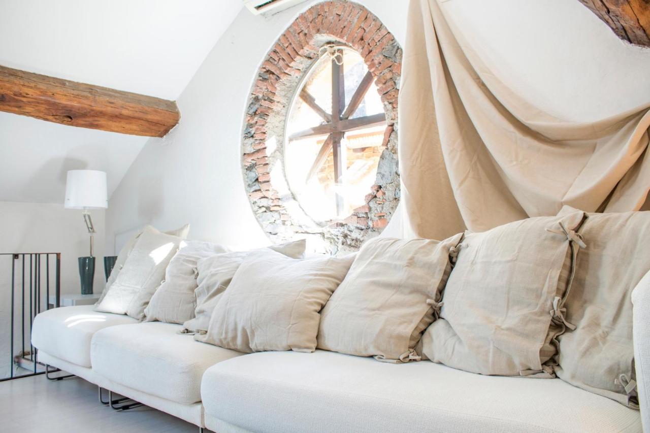 Rustic Suites At The Pier Of Brienno - The House Of Travelers Exterior photo