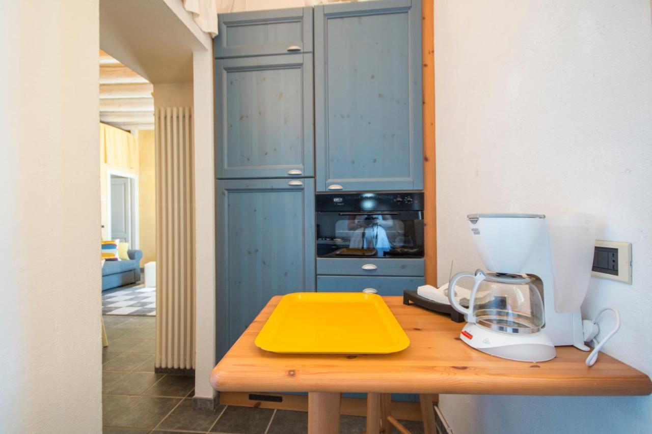 Rustic Suites At The Pier Of Brienno - The House Of Travelers Exterior photo